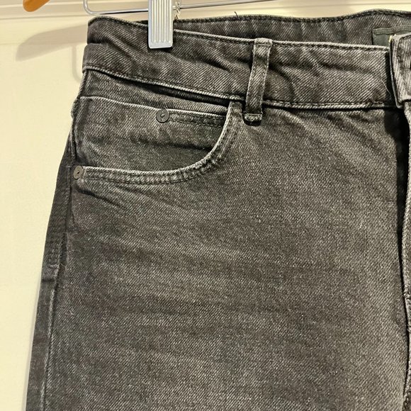 Massimo Dutti washed black cropped kick flare jeans, size 6 - Picture 3 of 7